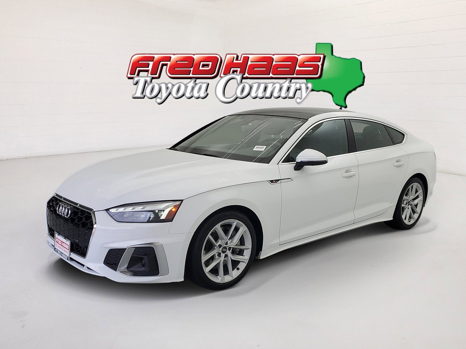 2024 Audi A5 Sportback 45 Premium Plus quattro S tronic's photo