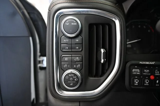 2021 GMC Sierra 1500 AT4 - Photo 25