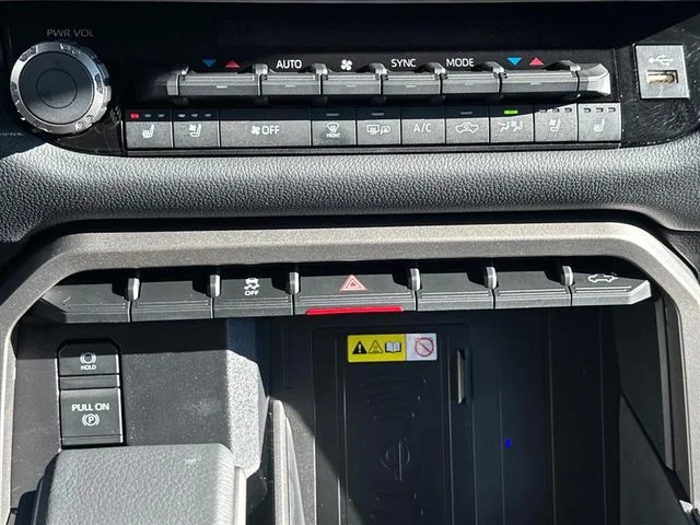 2026 Toyota Tundra Limited - Photo 23