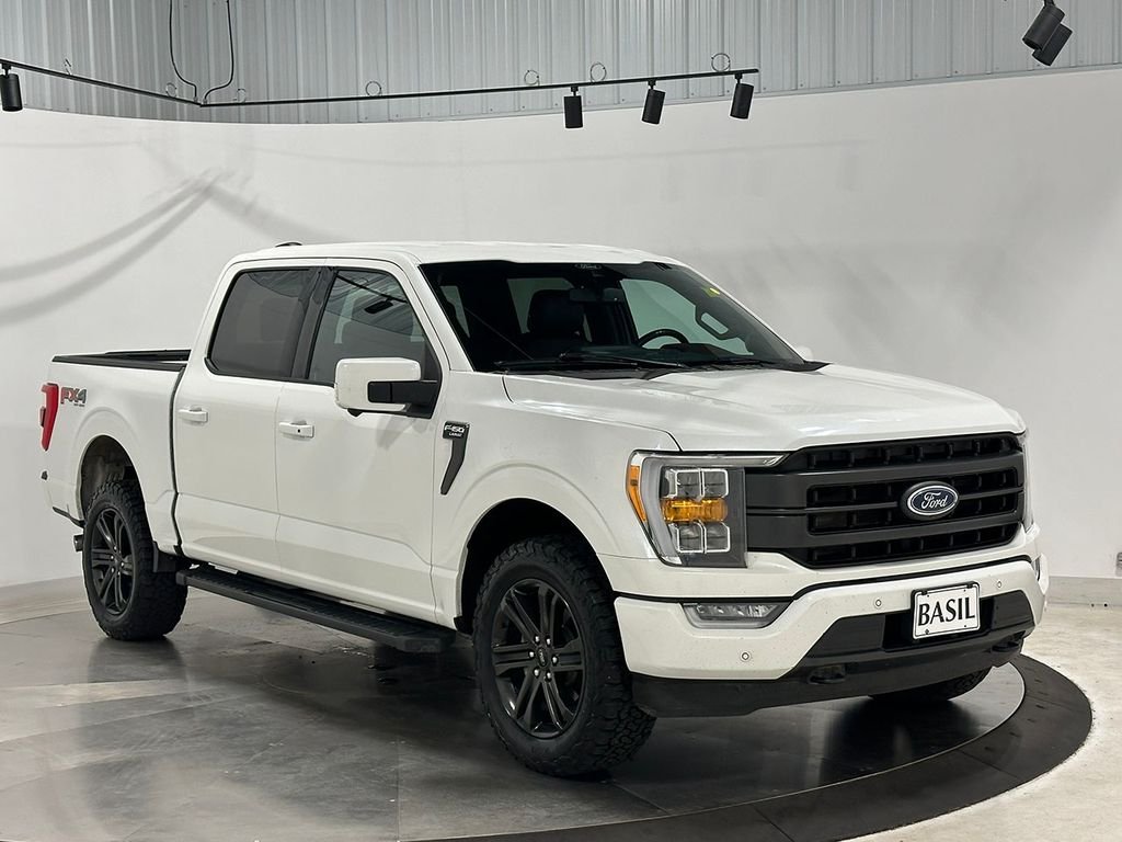 Used 2022 White Ford Lariat image 44