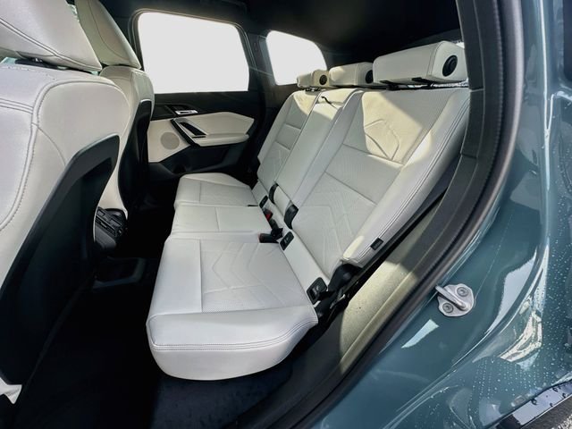 New 2027 Green BMW xDrive28i image 17