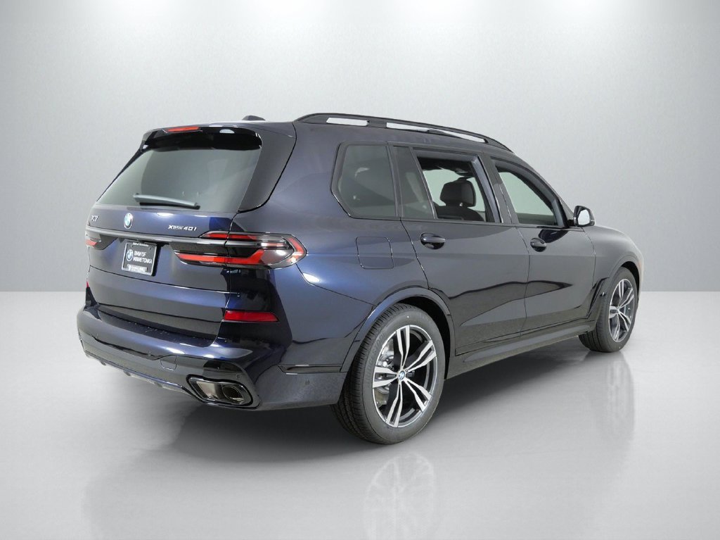 Used 2027 Black BMW xDrive40i image 10