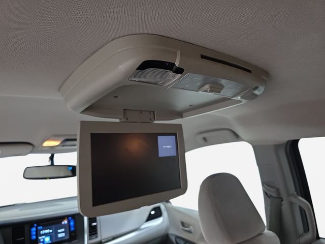 Used 2016 Gray Toyota LE image 30