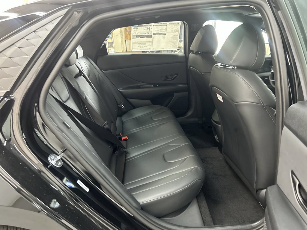 Used 2026 Abyss Black Hyundai SEL Sport image 16