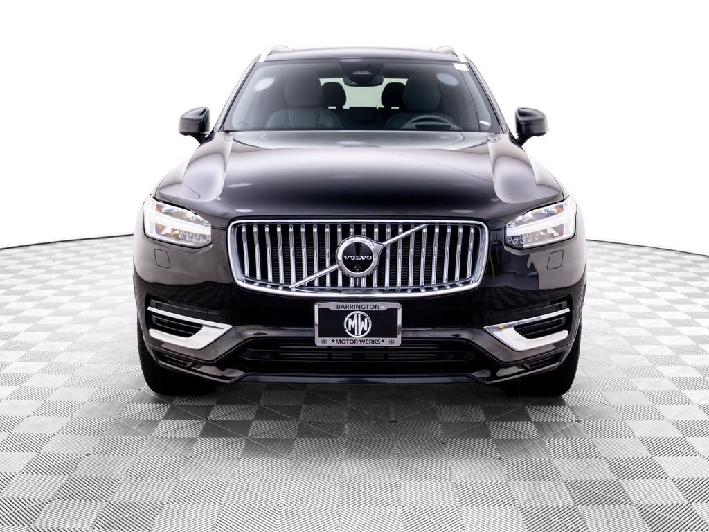 Used 2024 Onyx Black Metallic Volvo Ultimate image 10