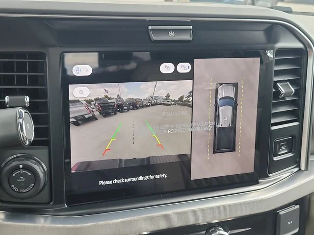 New 2026 Gray Ford Platinum image 26