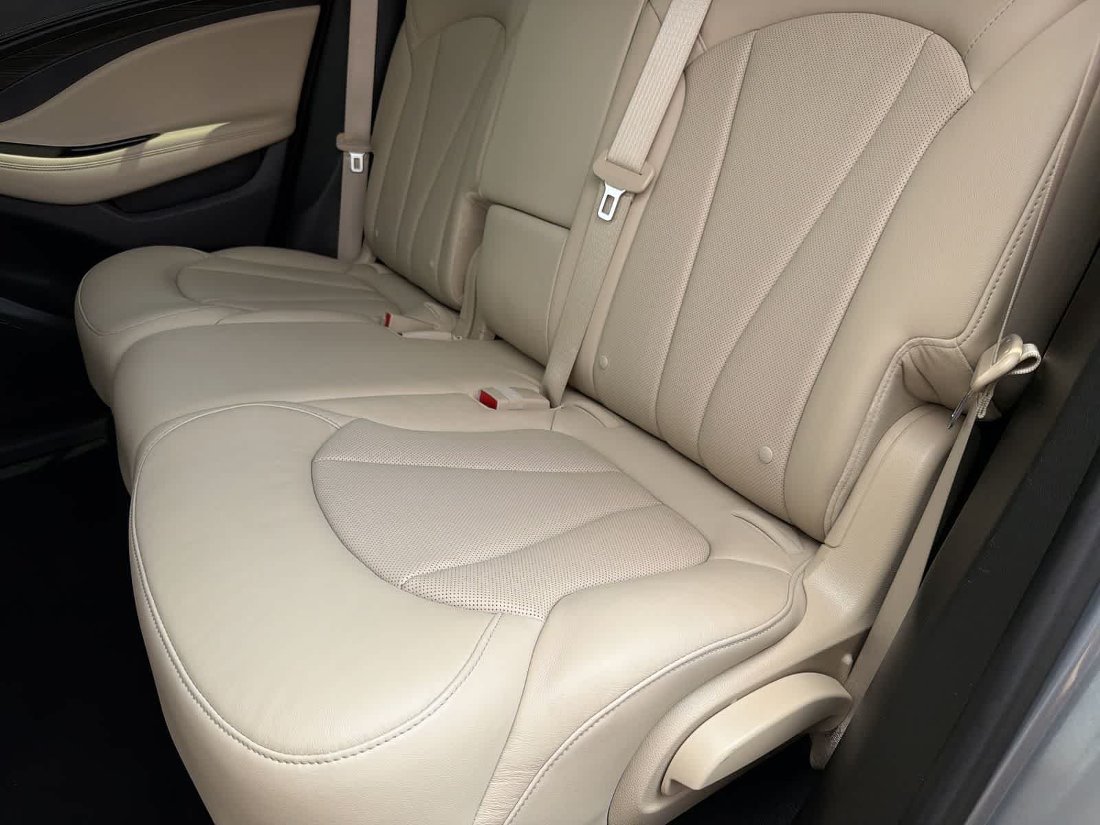 Used 2020 Satin Steel Metallic Buick Premium image 21