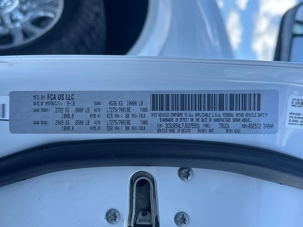 Used 2018 Bright White Clearcoat Ram Laramie image 28