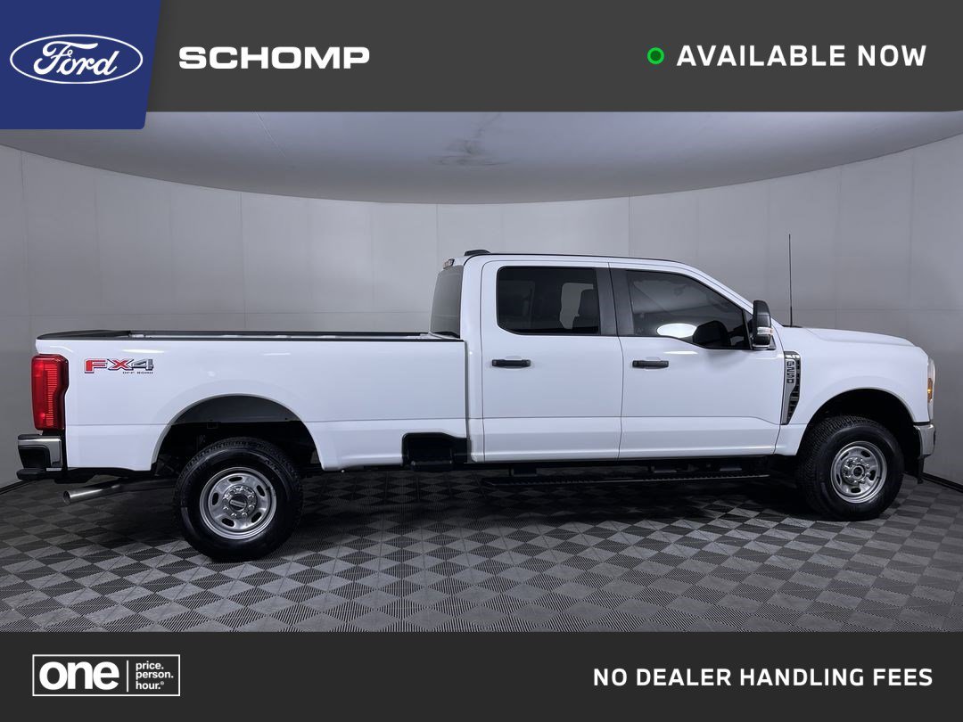 2024 Ford F-250 XL 4x4 Crew Cab 8' Box's photo