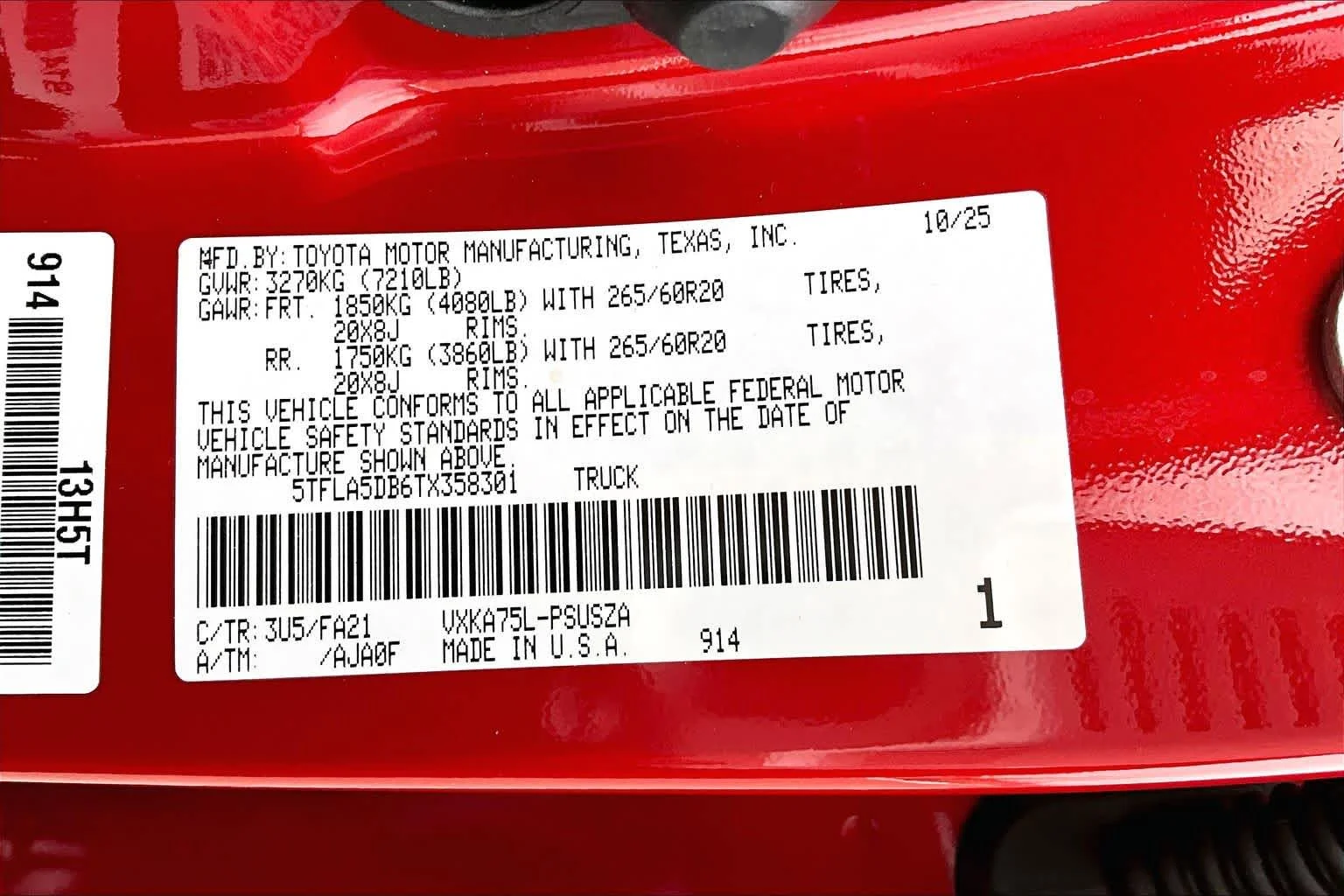 2026 Toyota Tundra SR5 - Photo 18