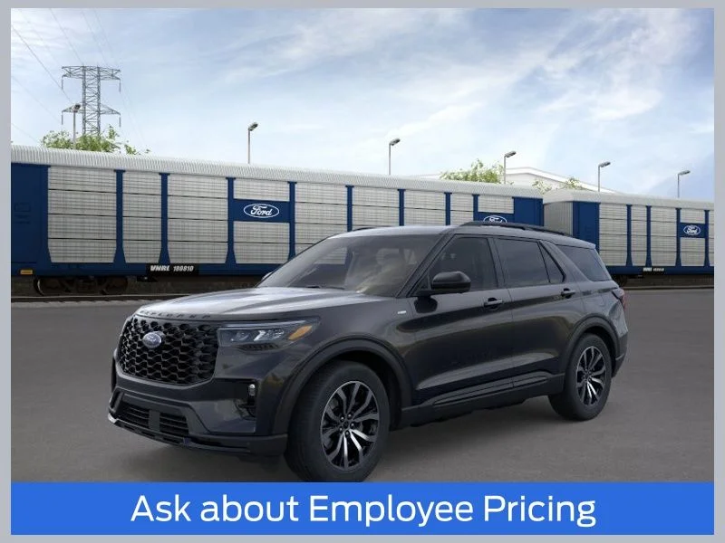 2026 Ford Explorer ST-LINE 4WD's photo
