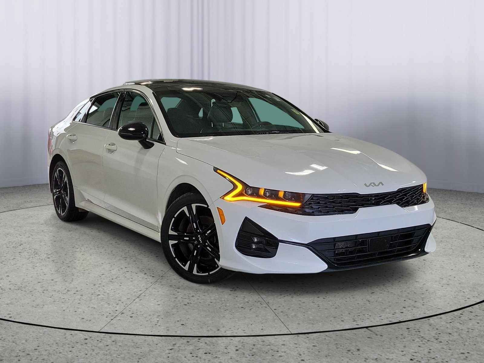 2024 Kia K5 GT-Line