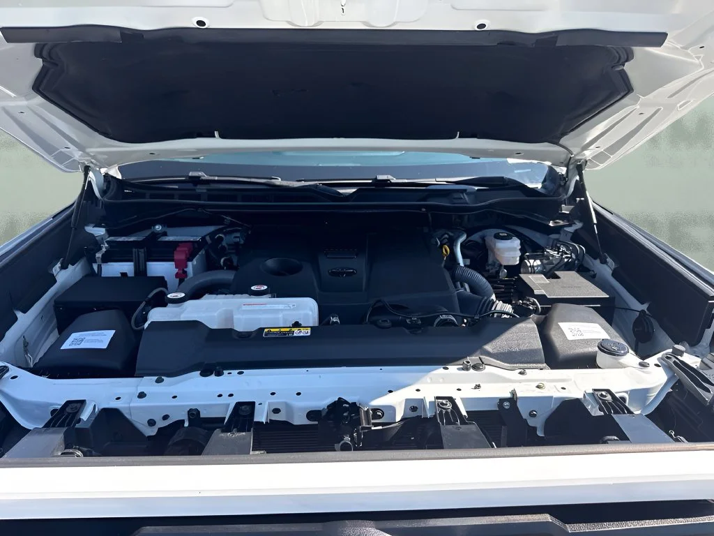Used 2023 White Toyota SR5 image 29