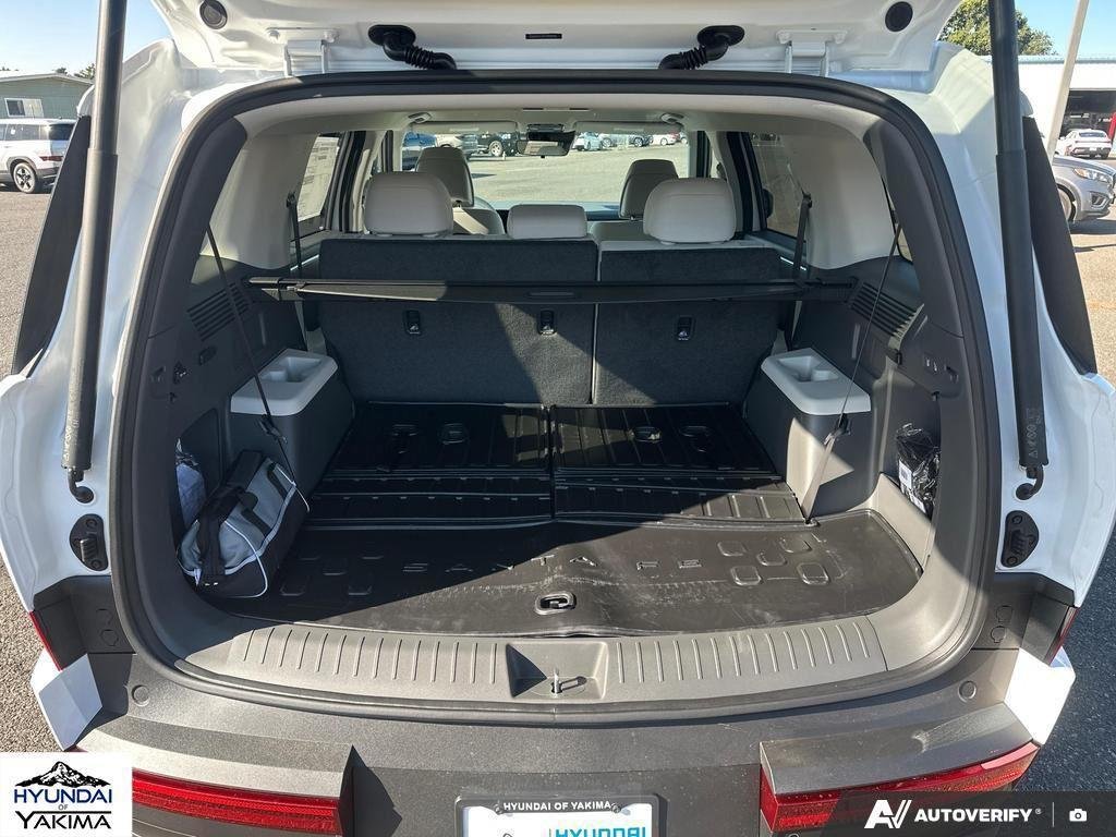 2026 Hyundai Santa Fe SE - Photo 13