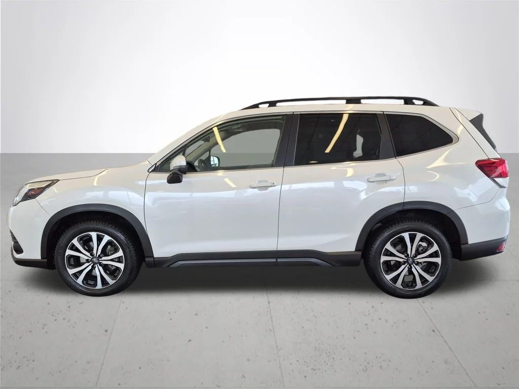 Used 2022 White Subaru Limited image 11