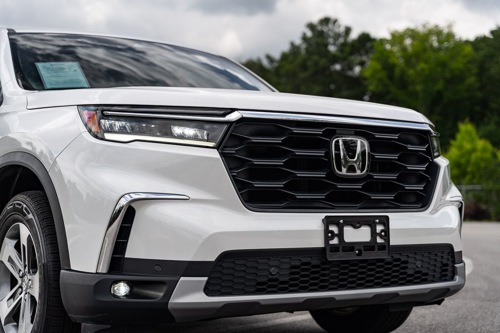 Used 2025  Honda EX-L image 10