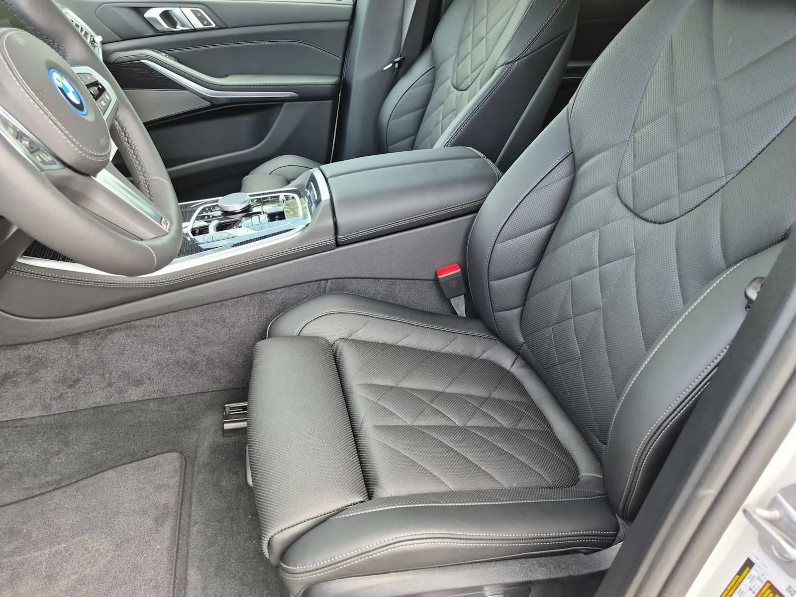 2026 BMW X5 50e - Photo 15