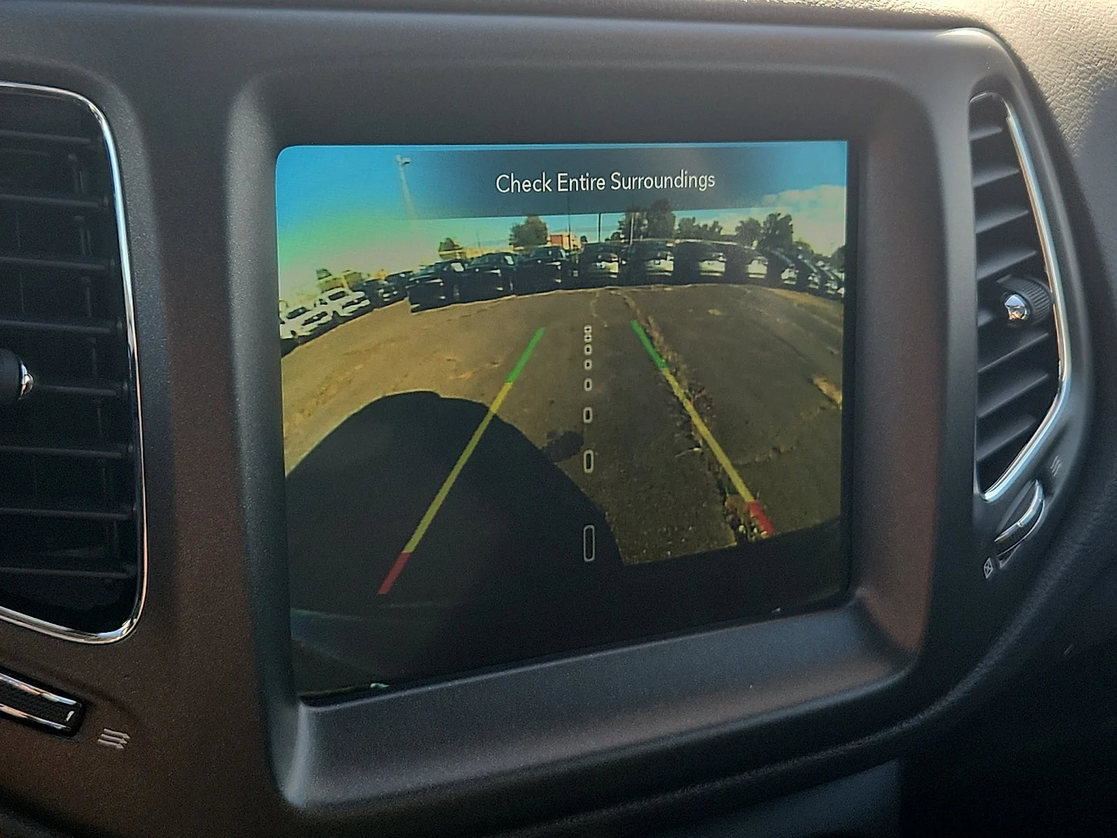 Used 2021 Diamond Black Jeep Trailhawk image 18