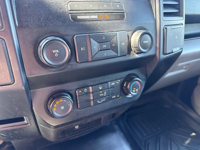 Used 2016 White Ford XL image 18