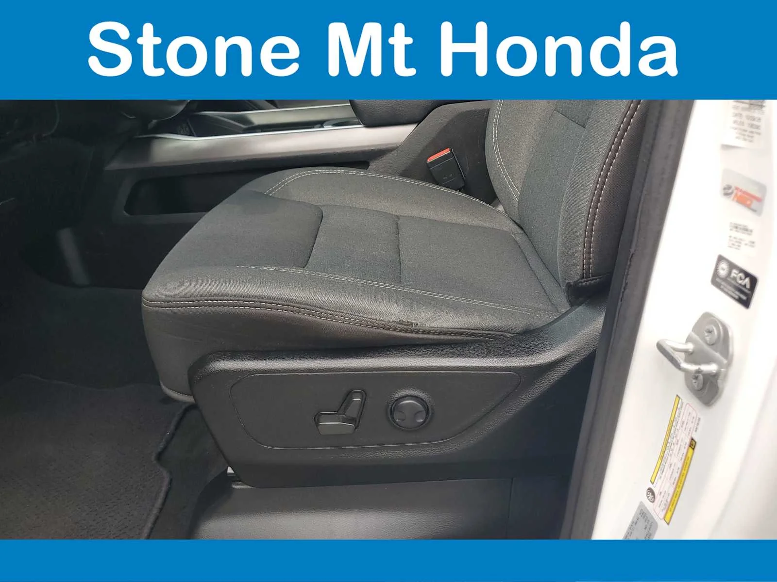 Used 2022 Bright White Clearcoat Ram Big Horn image 19