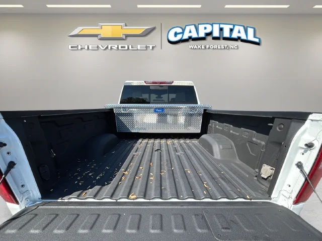 Used 2022 White Chevrolet LTZ image 35