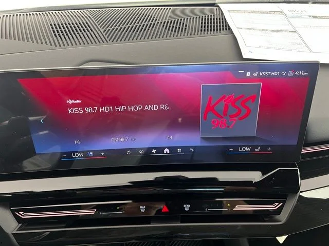 New 2026 Alpine White BMW 530i image 23