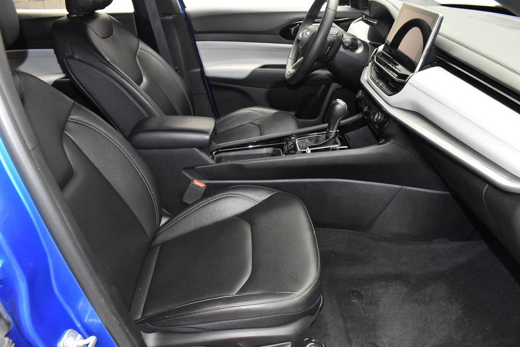 Used 2025 Blue Jeep Limited image 25