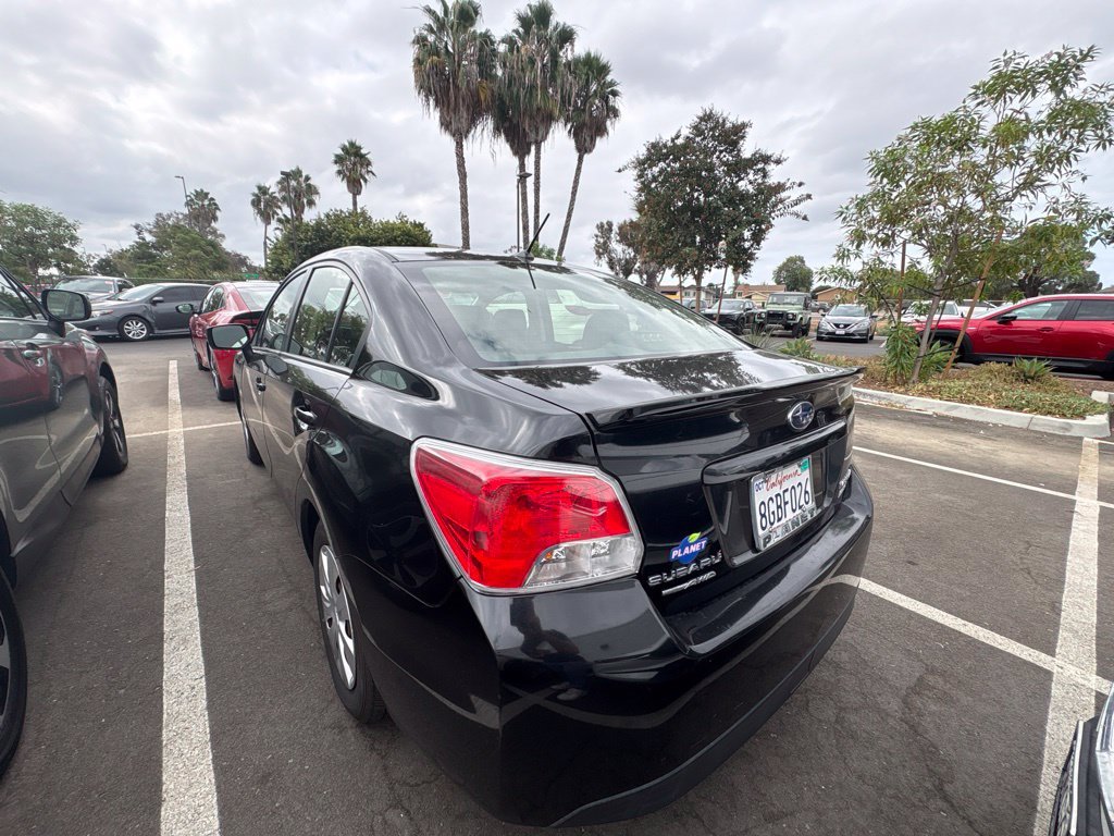 Used 2015 Crystal Black Silica Subaru 2.0i image 9
