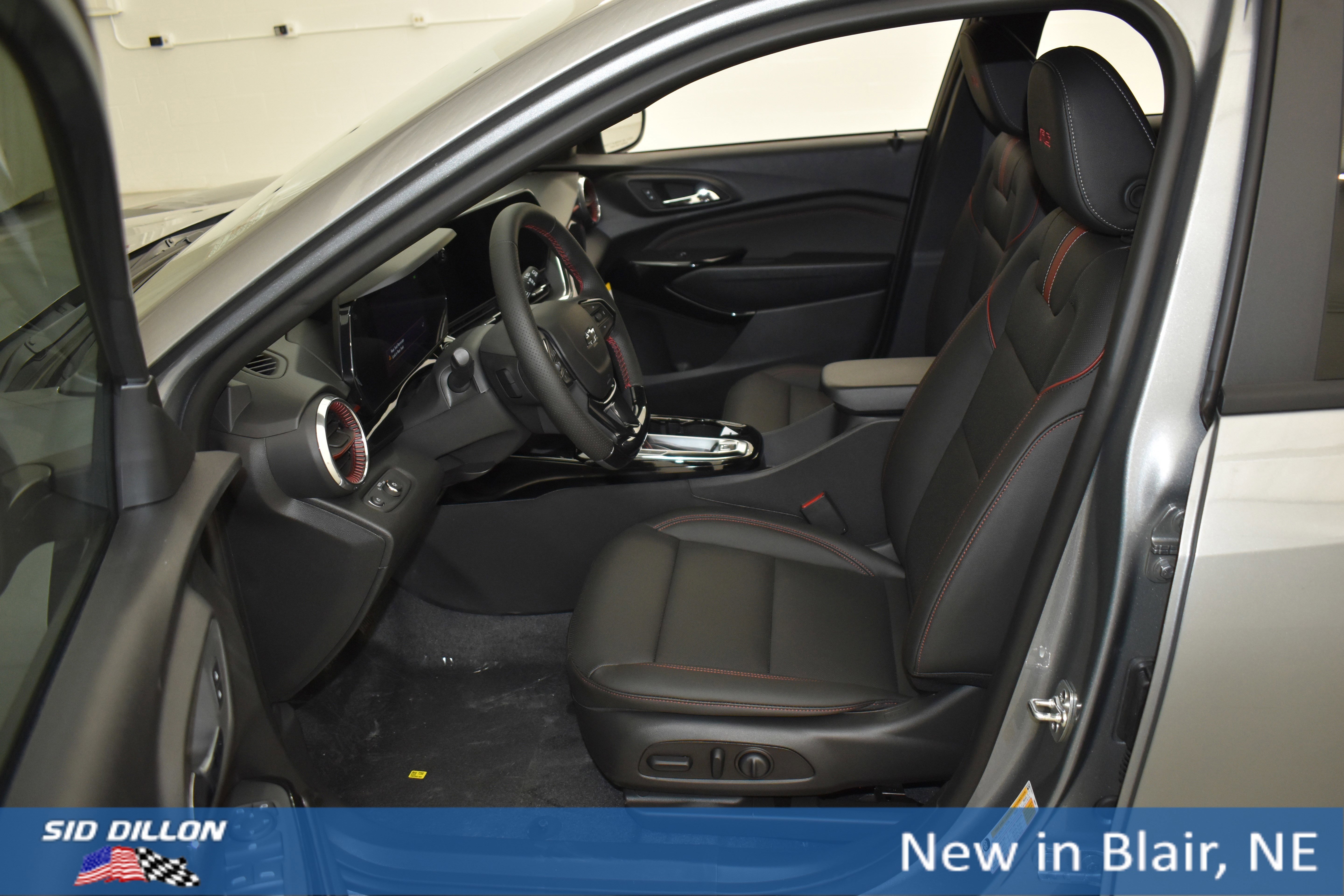 2026 Chevrolet Trax RS - Photo 6