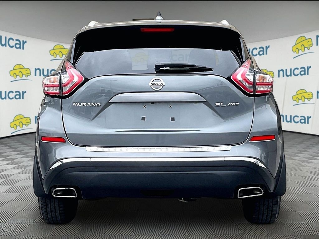 Used 2018 Gray Nissan SL image 5