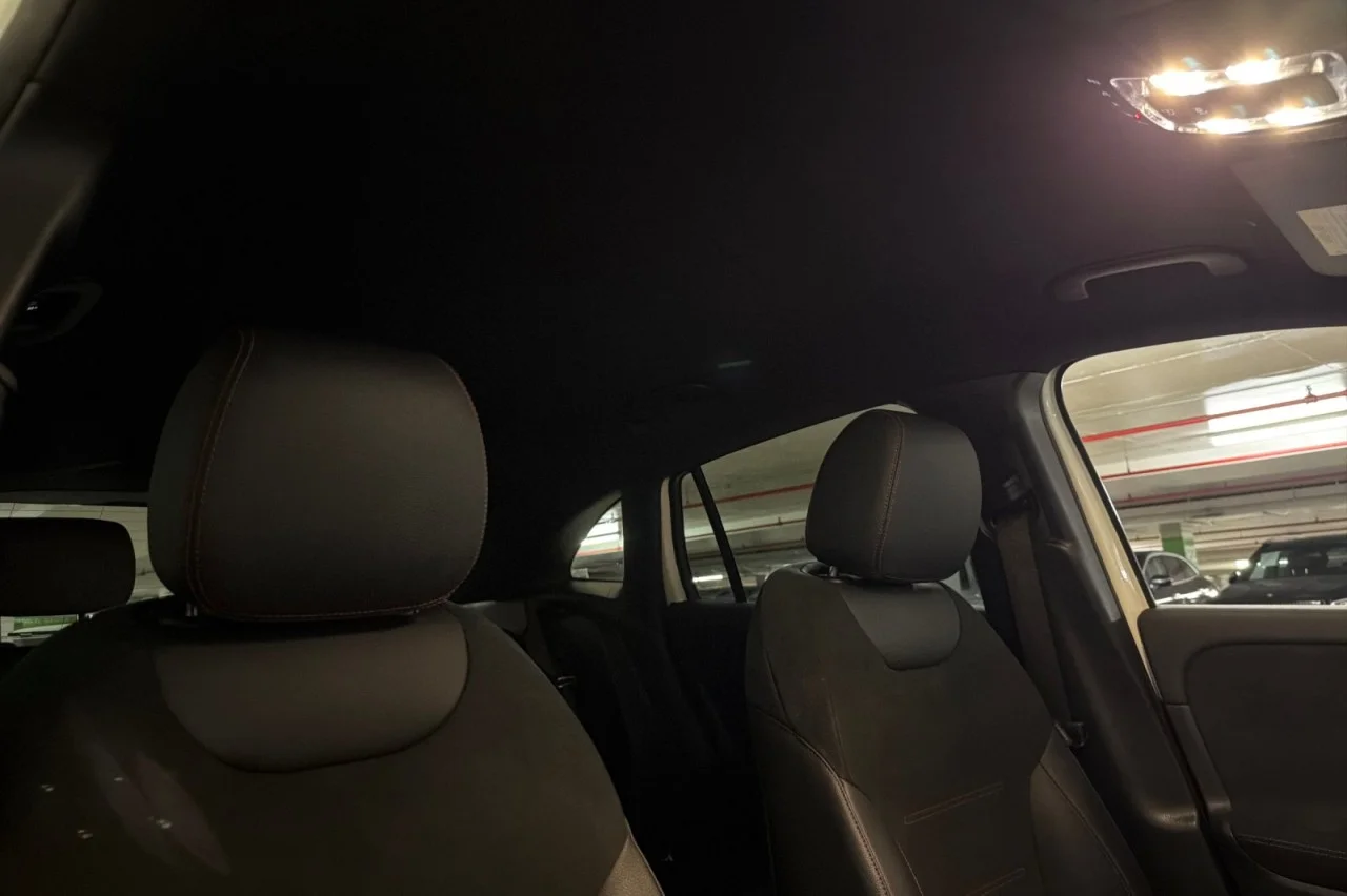 Certified Used 2023 Polar White Mercedes-Benz GLA 250 image 16