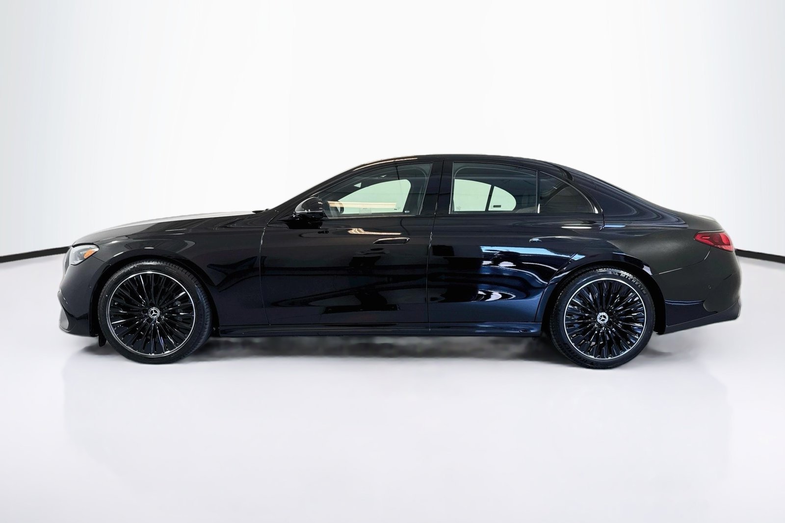 New 2027 Obsidian Black Metallic Mercedes-Benz E 450 image 8