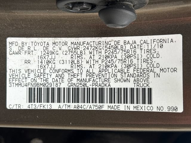 Used 2011 Pyrite Mica Toyota SR5 image 17