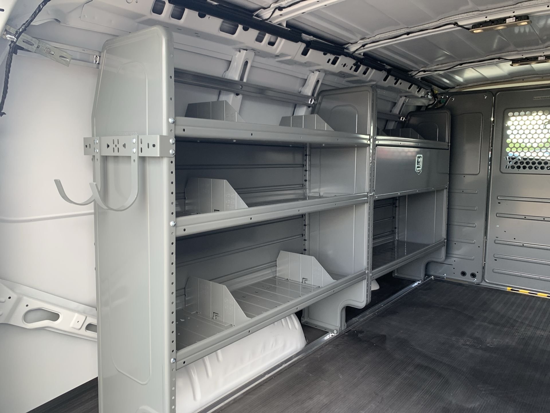 2025 GMC Savana Cargo Work Van - Photo 48