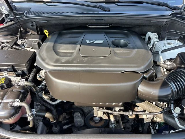 Used 2019 White Jeep Altitude image 32