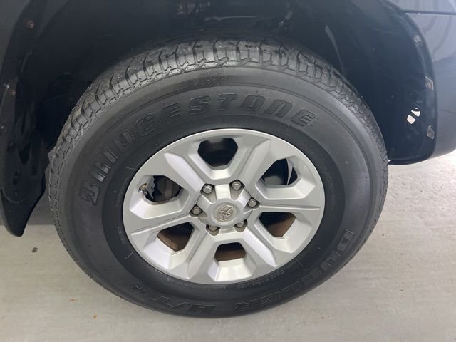 2018 Toyota 4Runner SR5 - Photo 25