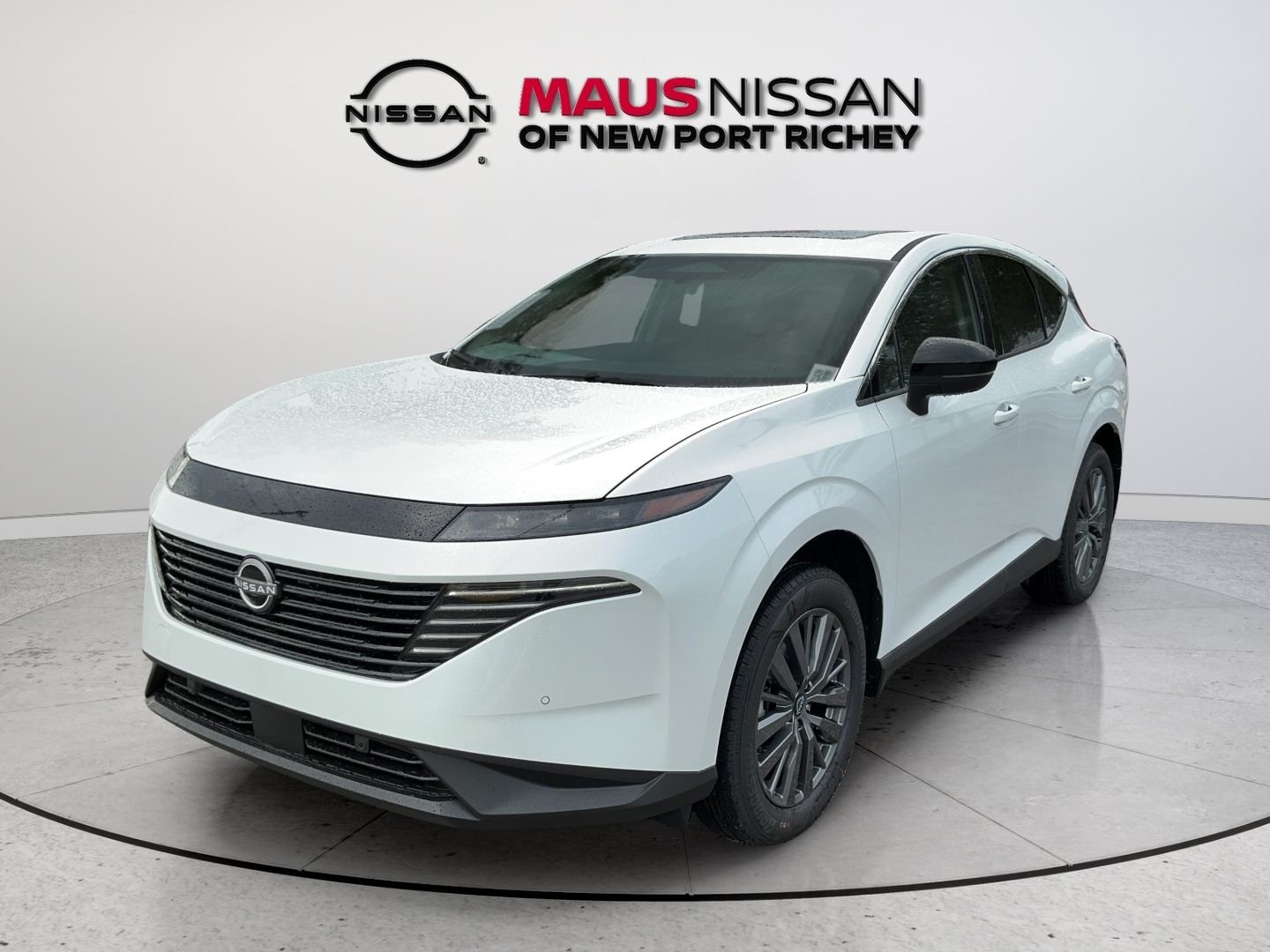 New 2026 White Nissan SL image 4