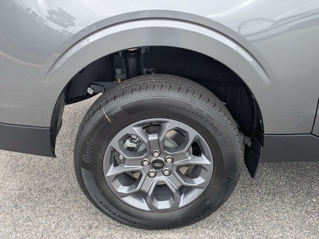 New 2026 Gray Ford XLT image 11