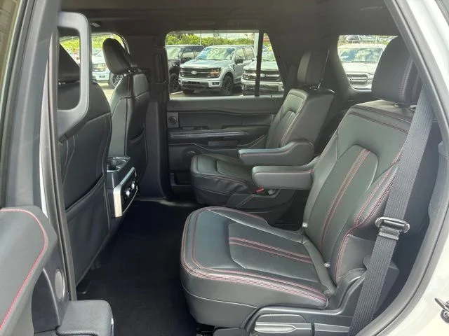 Used 2023 Oxford White Ford Limited image 22