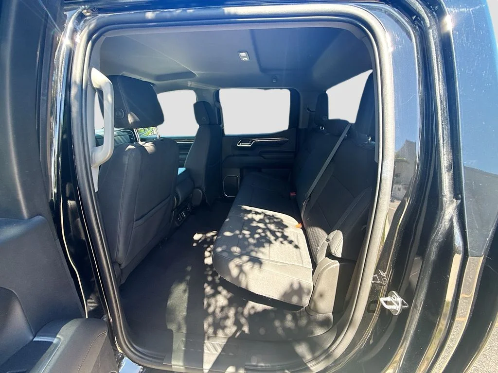 Used 2022 Black Chevrolet LT image 26