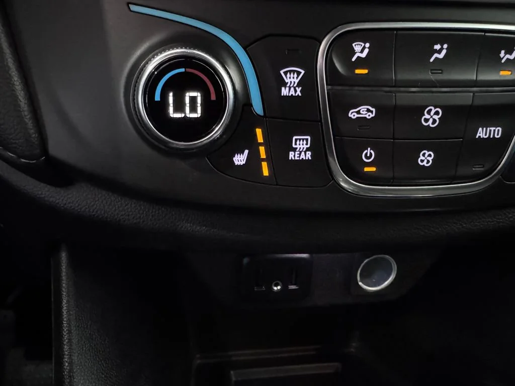 2023 Chevrolet Traverse 1LT - Photo 22