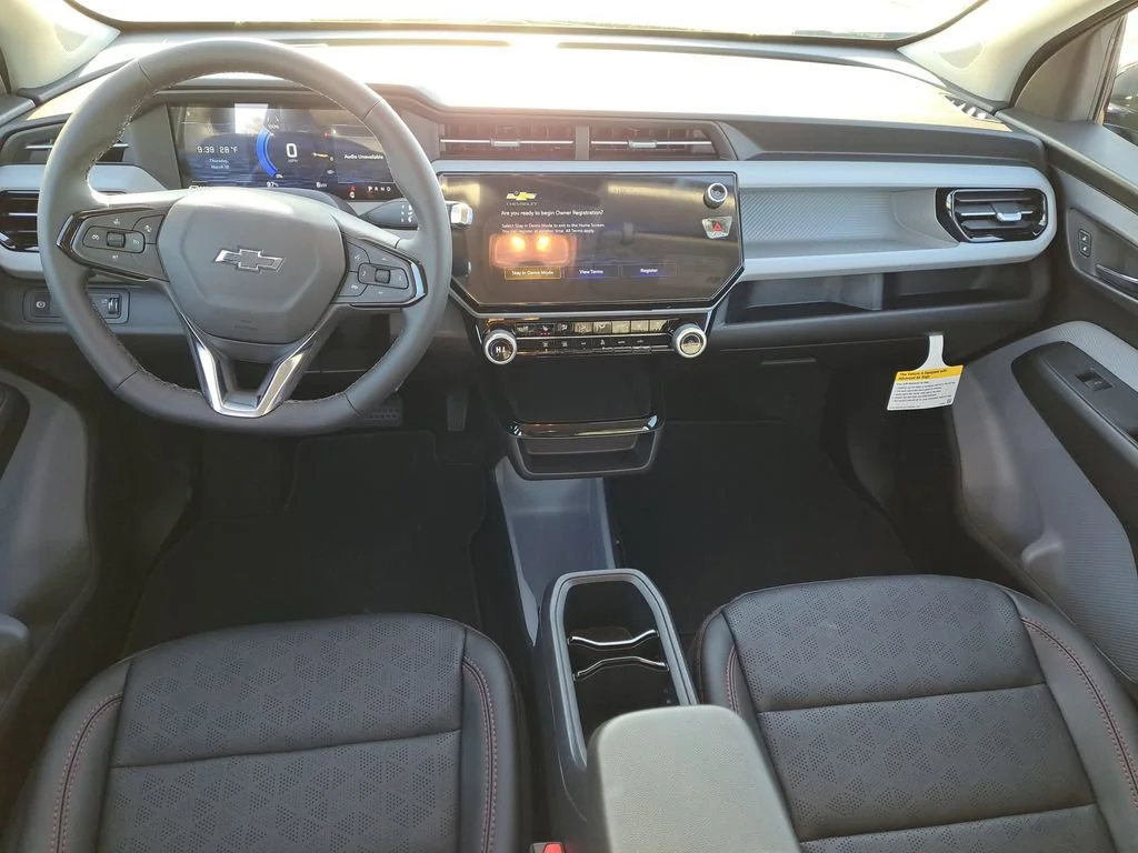 2027 Chevrolet Bolt RS - Photo 21