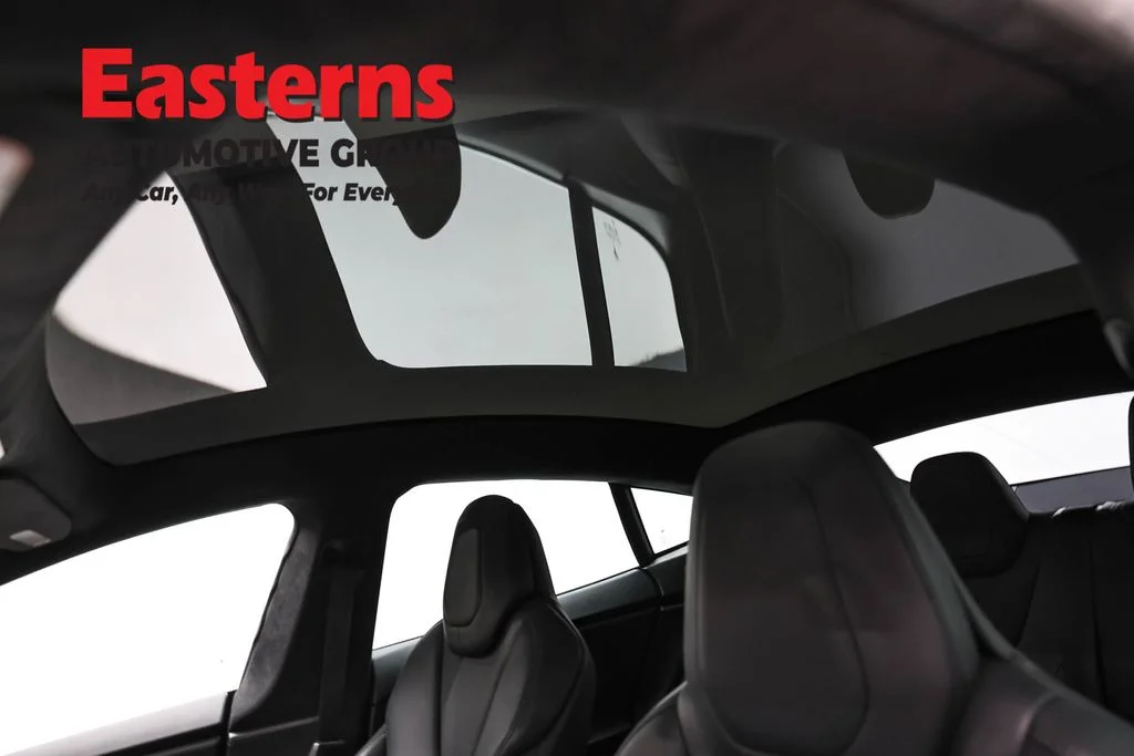 Used 2018 Black Tesla 75D image 31