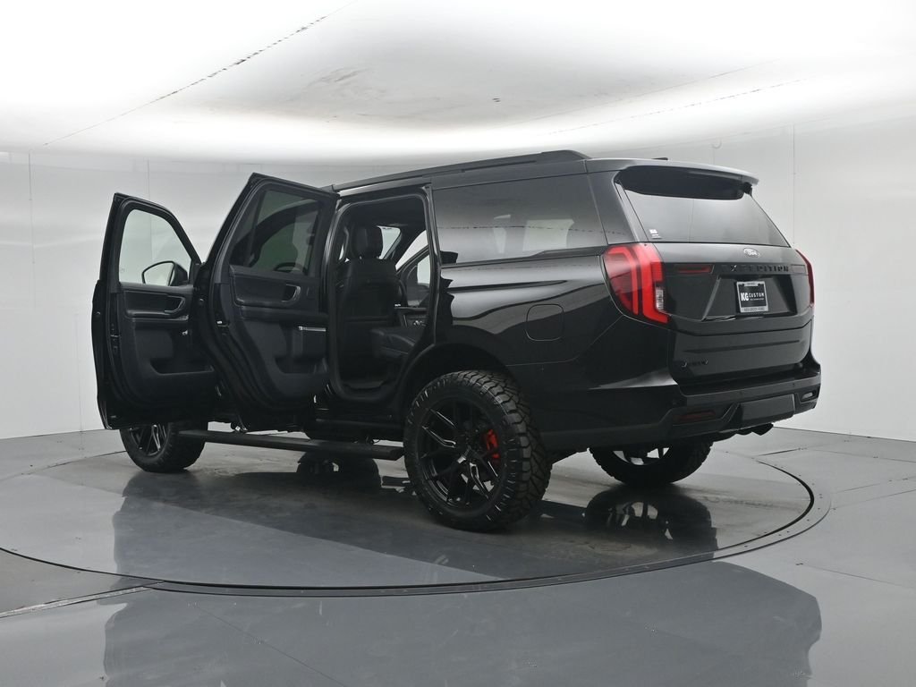 New 2026 Agate Black Metallic Ford Platinum image 38
