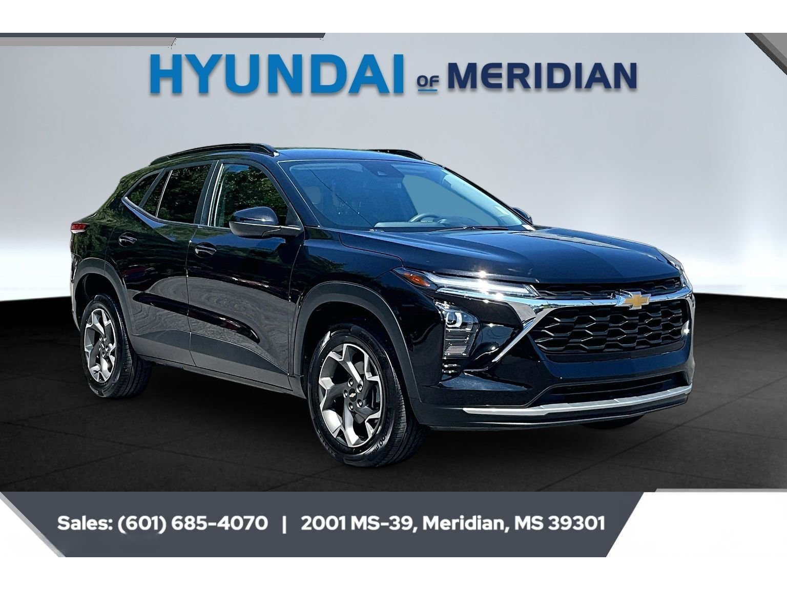 Used 2025 MOSAIC BLACK METALLIC Chevrolet LT image 1