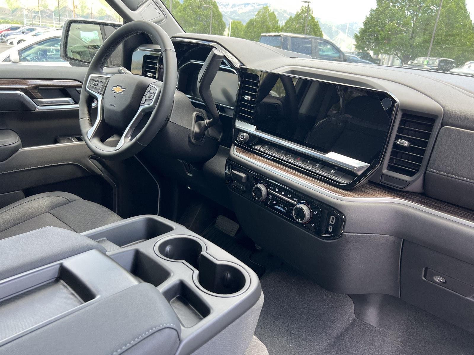 2026 Chevrolet Silverado 1500 LT - Photo 32