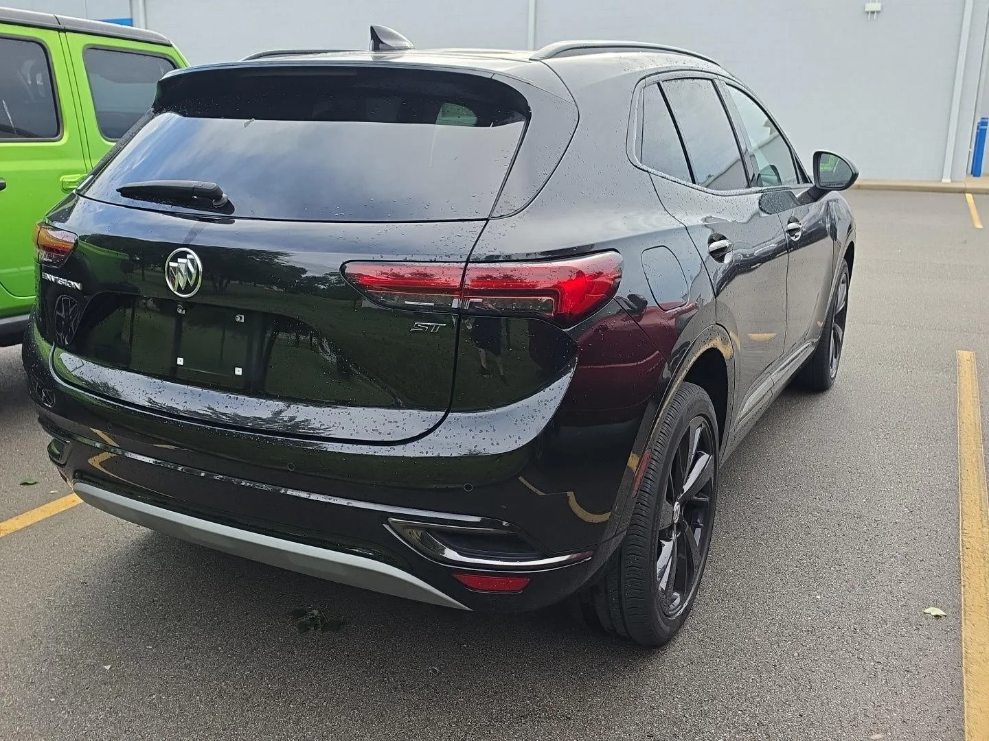 Used 2023 Ebony Twilight Metallic Buick Essence image 3