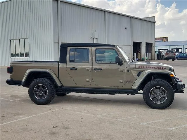 Used 2020 Gobi Clearcoat Jeep Rubicon 4x4 Crew Cab 5 ft. box image 4