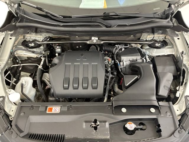 Used 2024 Silver Mitsubishi SE / CAR BRAVO CERTIFIED image 11