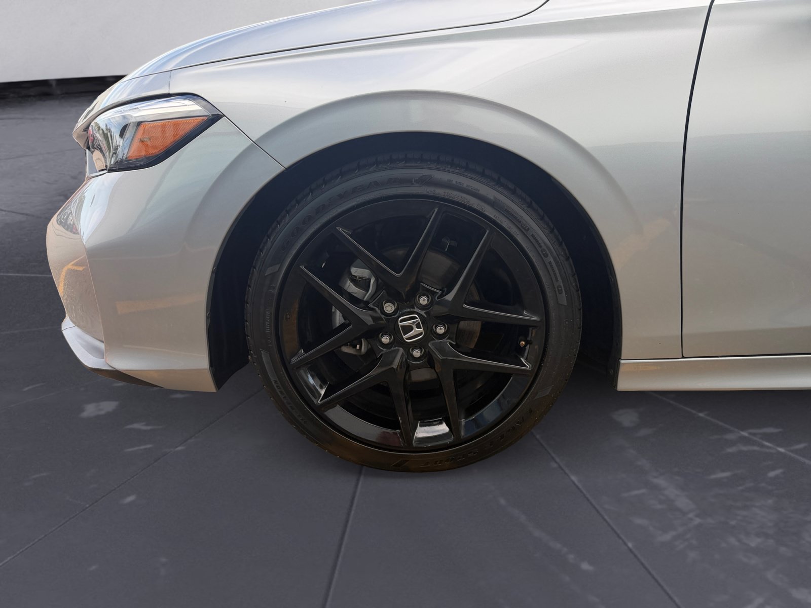 2025 Honda Civic Sport - Photo 40